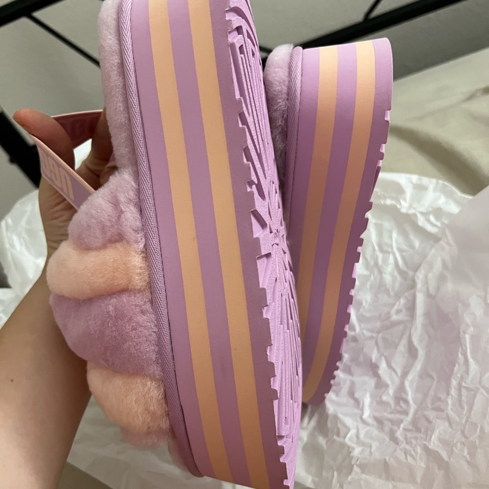 NEW UGG lamb fur pink purple disco sandals - Picture 6 of 8